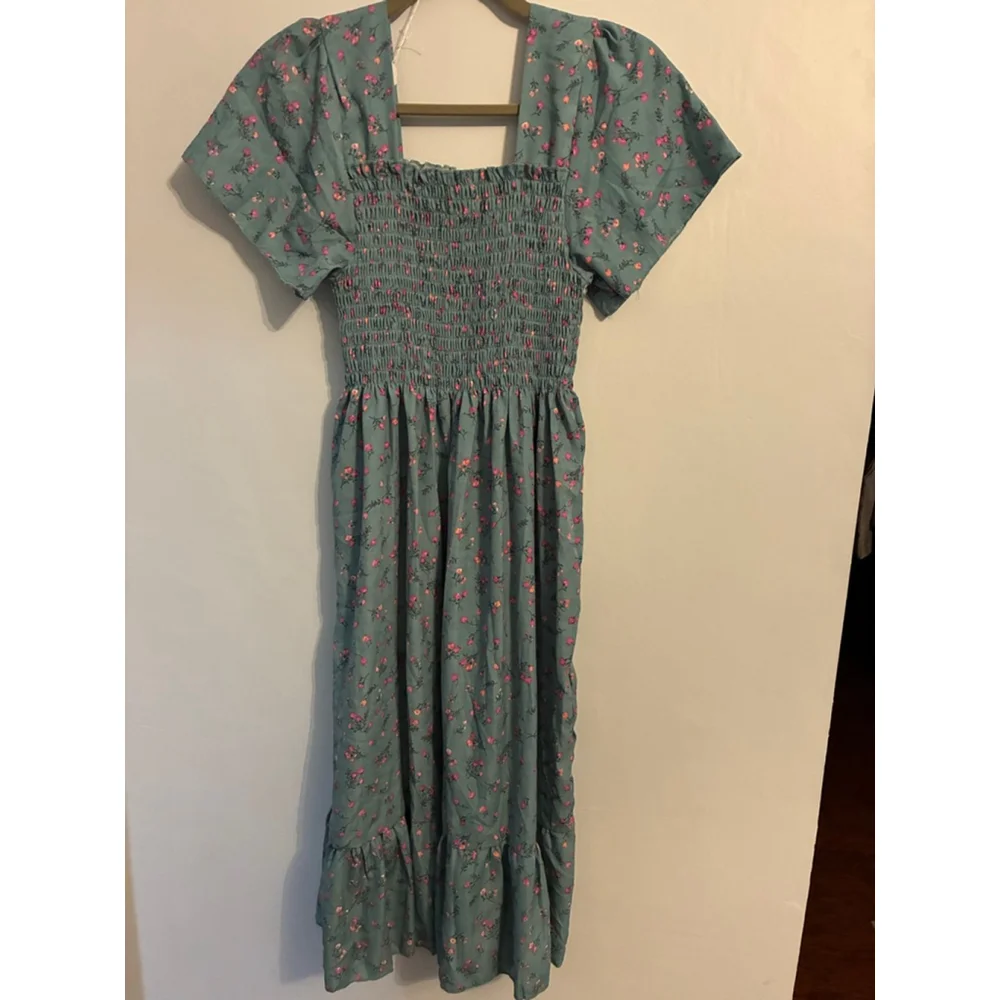 0125 Beautiful blue cottage-core dress with pink posies. Size- S/M - Picture 6 of 8